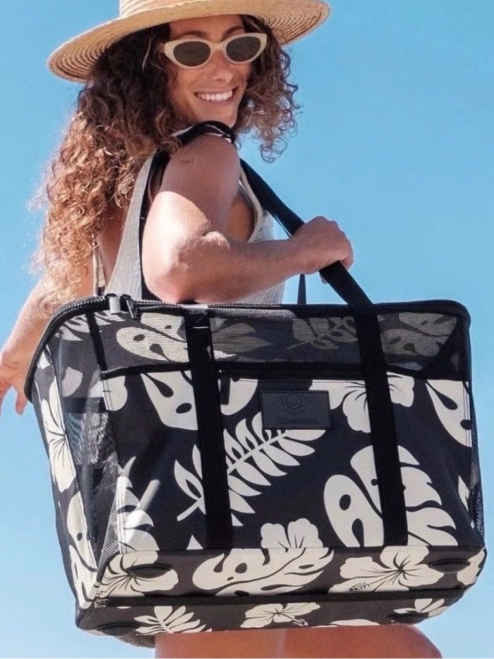 NWT ALOHA Collection x CleverMade Collapsible Beach Tote Bag Hibiscus Tropical